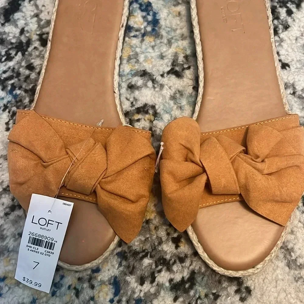 NWT LOFT OUTLET Mustard Gold Bow Slide Sandals 7 - Picture 2 of 6